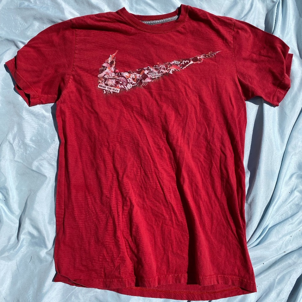 Nike Collage Swoosh T-shirt- Large